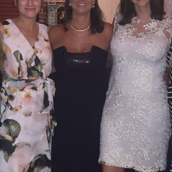 Badgley Mischka strapless Navy blue formal dress. size 8.EUC - Picture 9 of 9